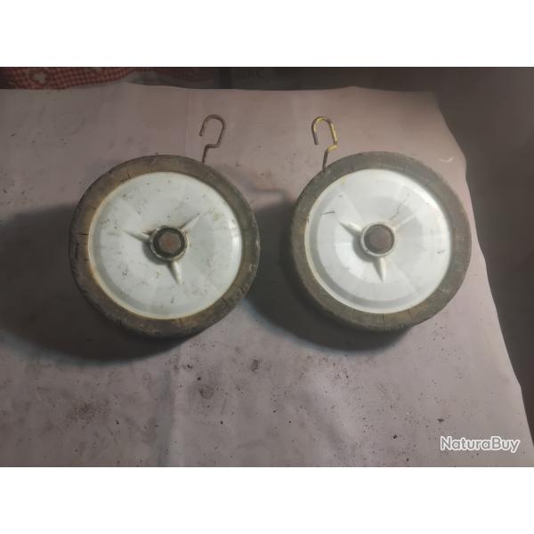 Roues pleines ancienne de motoculteur / motobineuse / tondeuse ect..