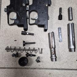 LOT DE PIECES CARABINE SA MANUARM