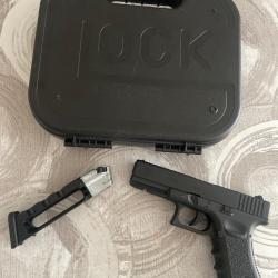Glock 17 BLKavec capsules de C02 + capsules de nettoyage