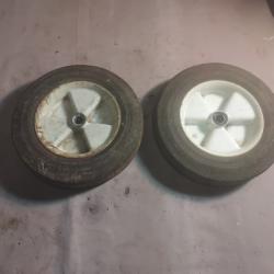 Roues pleines pour tondeuse ancienne Gaby , Wolf , Honda ect..
