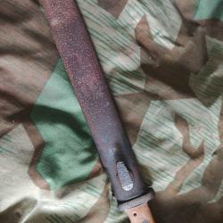 Ba&iuml;onnette allemande Mauser K98k - Seconde Guerre mondiale - 1943 - Fouille - Avec fourreau