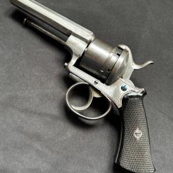 Revolver &agrave; broche 9mm