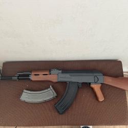 R&eacute;plique AK47 CM028 CYMA AEG
