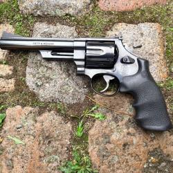 SMITH ET WESSON MODEL 29-6  6 pouces calibre 44 MAGNUM 44 SP&Eacute;CIAL