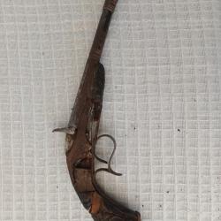 Rare pistolet de salon / duel attribu&eacute; &agrave; Van Maele (Bruxelles) - Or et nielle - XIXe (Cat&eacute;gorie D)