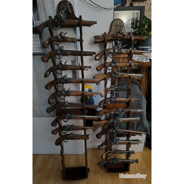 R�pliques pistolets anciens de collection Denix+ r�telier