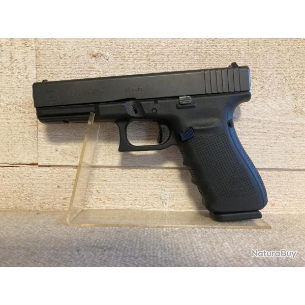Pistolet Glock 21 Gen 4 calibre 45 Auto . Occasion .