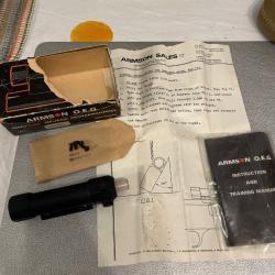 Ancien viseur pour fusil mossberg 500 de marque armson OEG