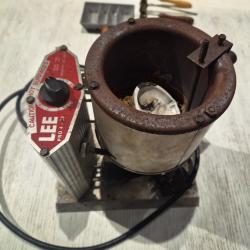 Lot Coul&eacute;e de Plomb : Four &Eacute;lectrique LEE Pro 4-20 + Moule et Accessoires