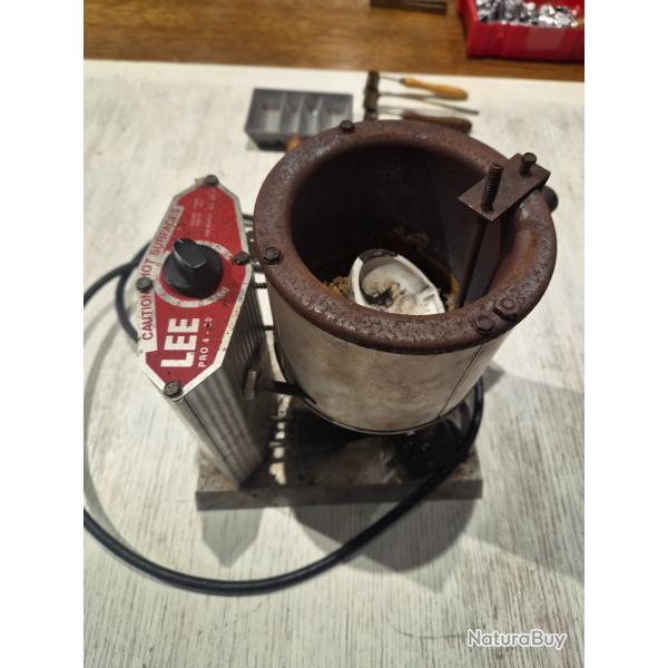 Lot Coul�e de Plomb : Four �lectrique LEE Pro 4-20 + Moule et Accessoires