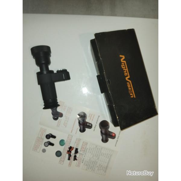 Syst�me de vision nocturne pour lunettes de tir