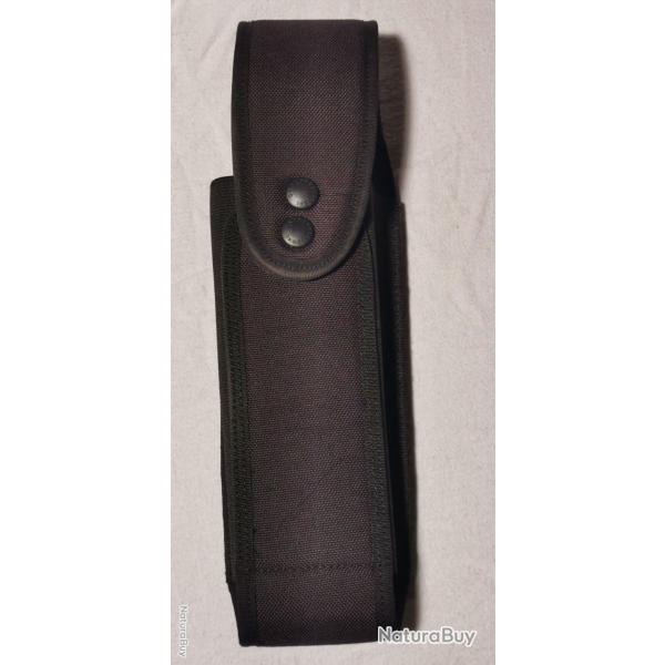 �tui avec passants molle pour conteneur lacrymog�ne 300 ml et 500 ml