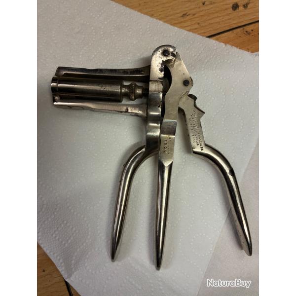 Pince d�samorceur excelsior cal.12 Manufacture Fran�aise d'armes et cycles st Etienne