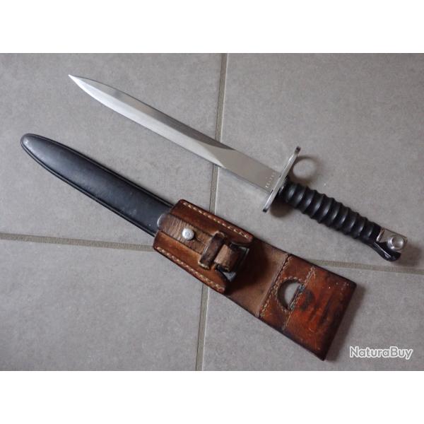 V394780 - Ba�onnette Suisse FASS 57 + PF cuir