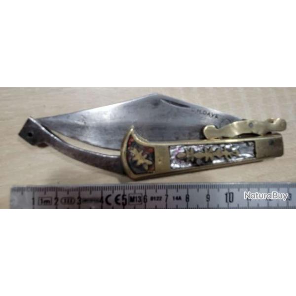Couteau signer G.H Dave