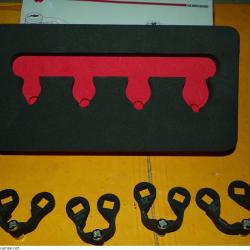 CLE DE DEMONTAGE POUR BOULONS USES DE MARQUE WURTH , 4 DIFFERENTS DIAMETRES POUR REPARATION DE MATER