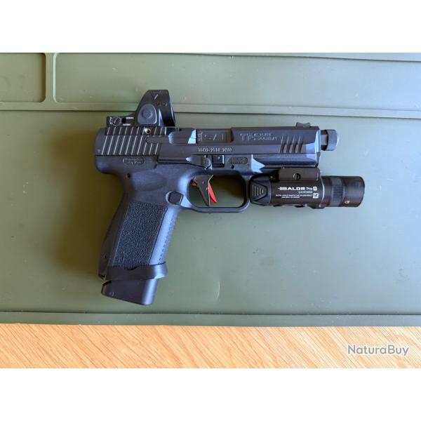 PISTOLET CANIK TP9 �LITE COMBAT - Calibre 9x19 + POINT ROUGE + LAMPE LASER
