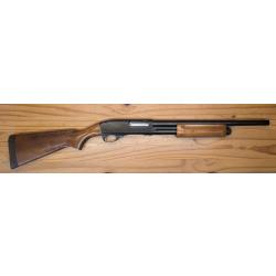 Fusil &agrave; pompe Remington Wingmaster 870 calibre 12-70 en tr&egrave;s bon &eacute;tat