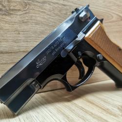 Pistolet semi-automatique LUGER 9mm court avec 2 chargeurs de 15coups SA/DA M380/15