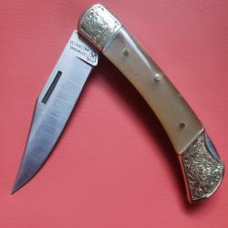 Couteau CROWNING &eacute;quivalent BUCK 112