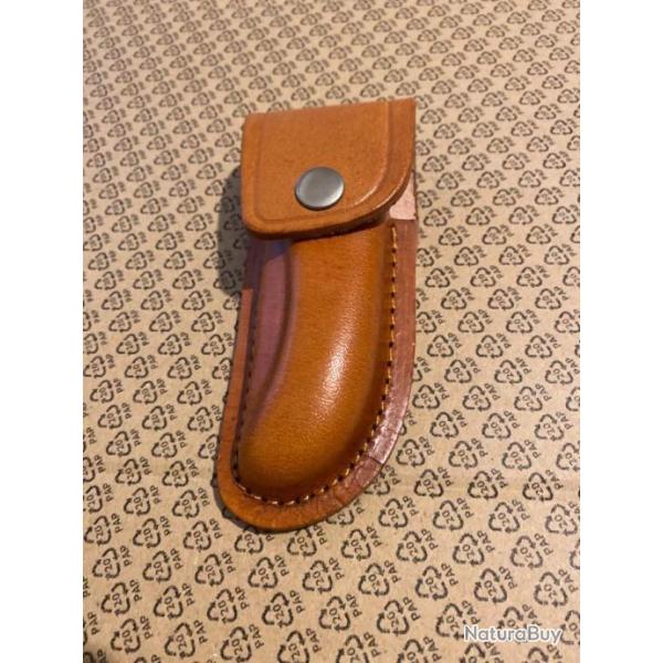 * ETUI  CUIR LAGUIOLE  DE CHASSE  11.5 CM POUR PORT A LA CEINTURE 2025   10