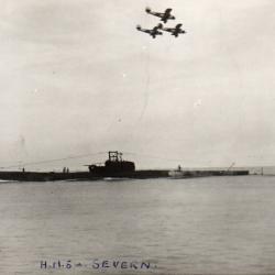 Carte postale vintage H.M. Submarine Severn 1936 -N&deg;8982