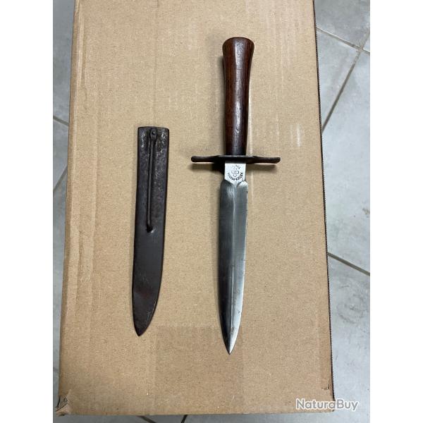 Couteau ��le vengeur��