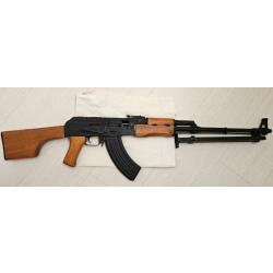 Lot de deux r&eacute;plique airsoft aeg, RPK-74 aeg blowback de marque kalashnikov et Famas aeg cybergun