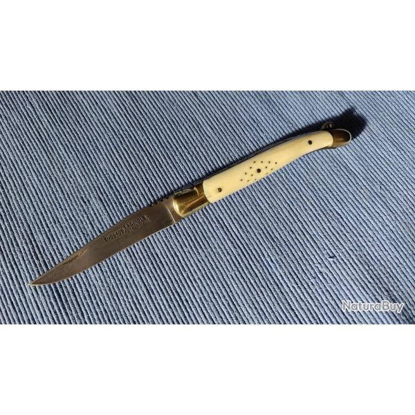 Couteau Laguiole pliant belle patine, style ancien, 2 pi�ces