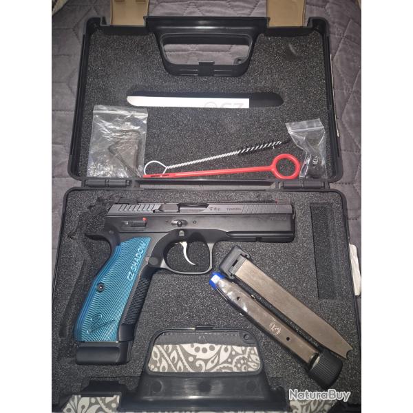 Vends cz shadow sp02 couleur bleu jamais utilis�, jamais servi tout neuf,