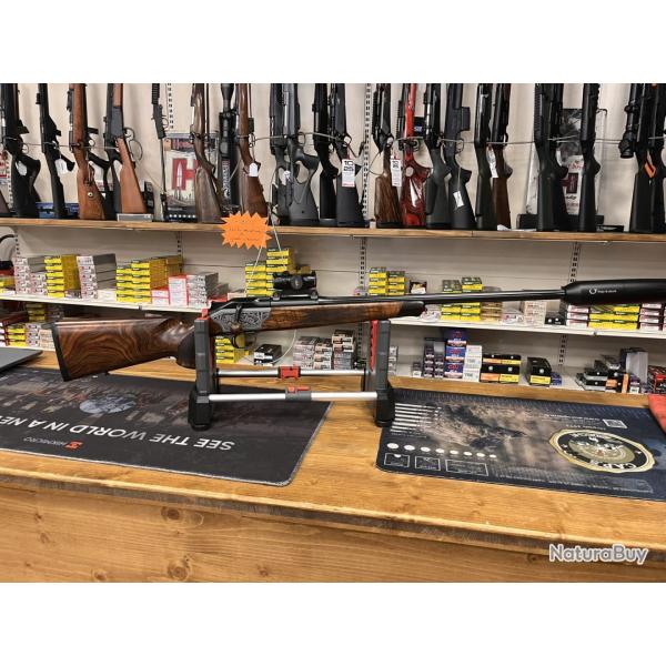 Blaser R8 300 Winmag