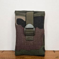 Pochette porte radio tactique camouflage CE Arm&eacute;e fran&ccedil;aise tr&egrave;s proche du neuf