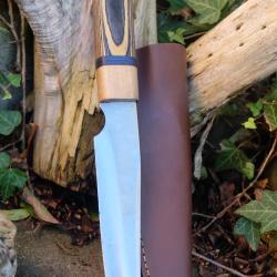 Poignard Puukko Couteau Lame Acier Carbone 1055 Clip Point Manche Tigre Fab Artisanale Etui Cuir