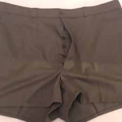 Short outre-mer kaki type militaire