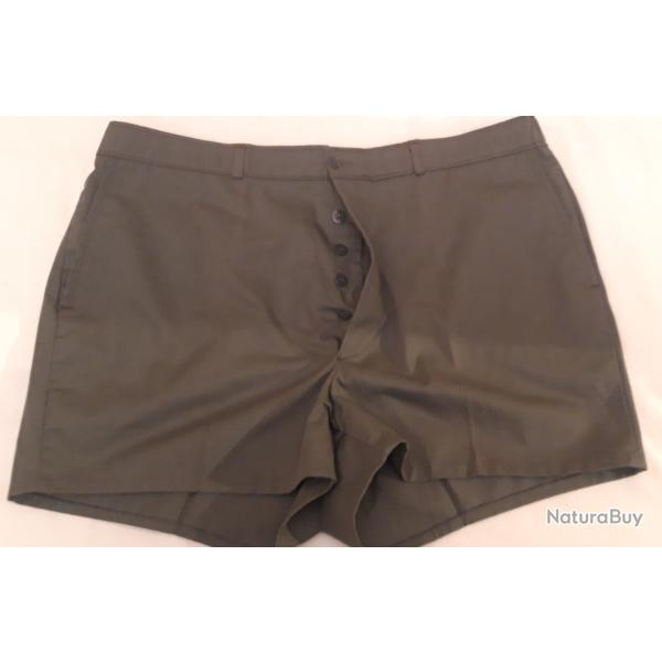 Short outre-mer kaki type militaire
