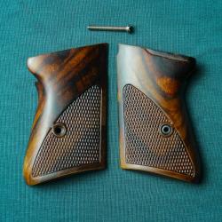 Plaquettes de poign&eacute;e pour Walther PPK - Noyer - Enti&egrave;rement faites &agrave; la main &Eacute;dition ASN Club
