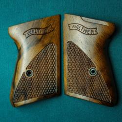 Plaquettes pour Walther PPK - Loupe de noyer - Enti&egrave;rement faites &agrave; la main - Logo grav&eacute;