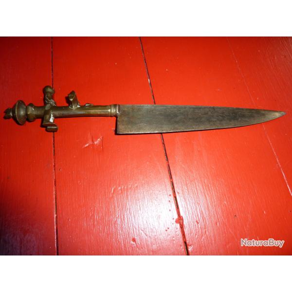rare couteau bara madagascar