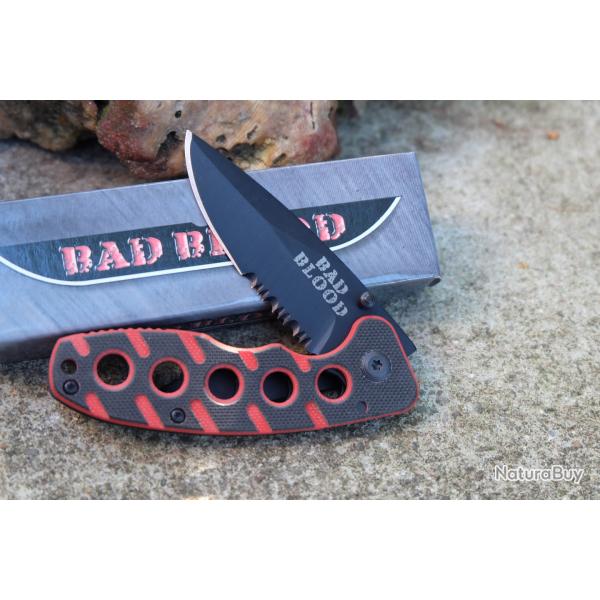 Couteau Bad Blood Framelock Lame Acier Inox Noir Semi-Crant�e Manche G10 Noir Rouge Alum