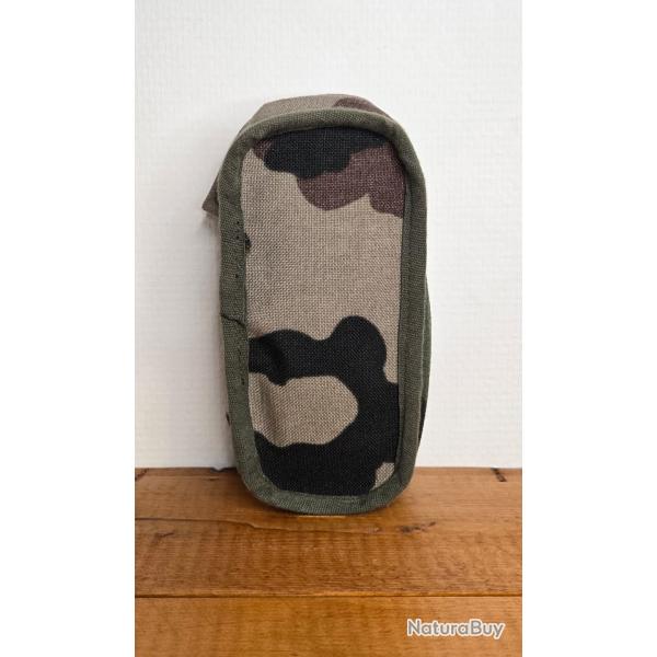 Pochette 10 cartouches Calibre 12mm camouflage CE Arm�e fran�aise tr�s bon �tat