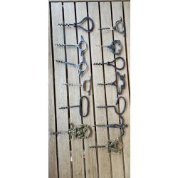 Lot de 12 tire-bouchons anciens et vintage en T - fer, laiton, aluminium