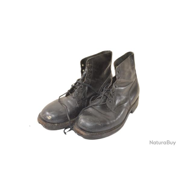 Paire de brodequins Arm�e Fran�aise Arm�e de l'air 1957. Taille 42