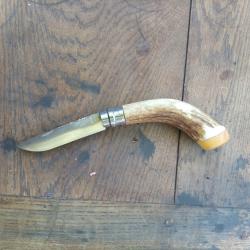 Opinel cerf no8