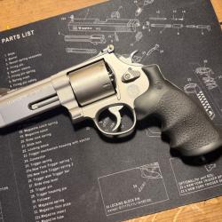 Smith Wesson 629 v comp 44magnum